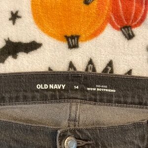 Old Navy Charcoal Wow Boyfriend Jeans